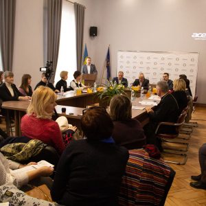 В Бережанах відбувся круглий стіл: Українська сім’я: виклики та завдання